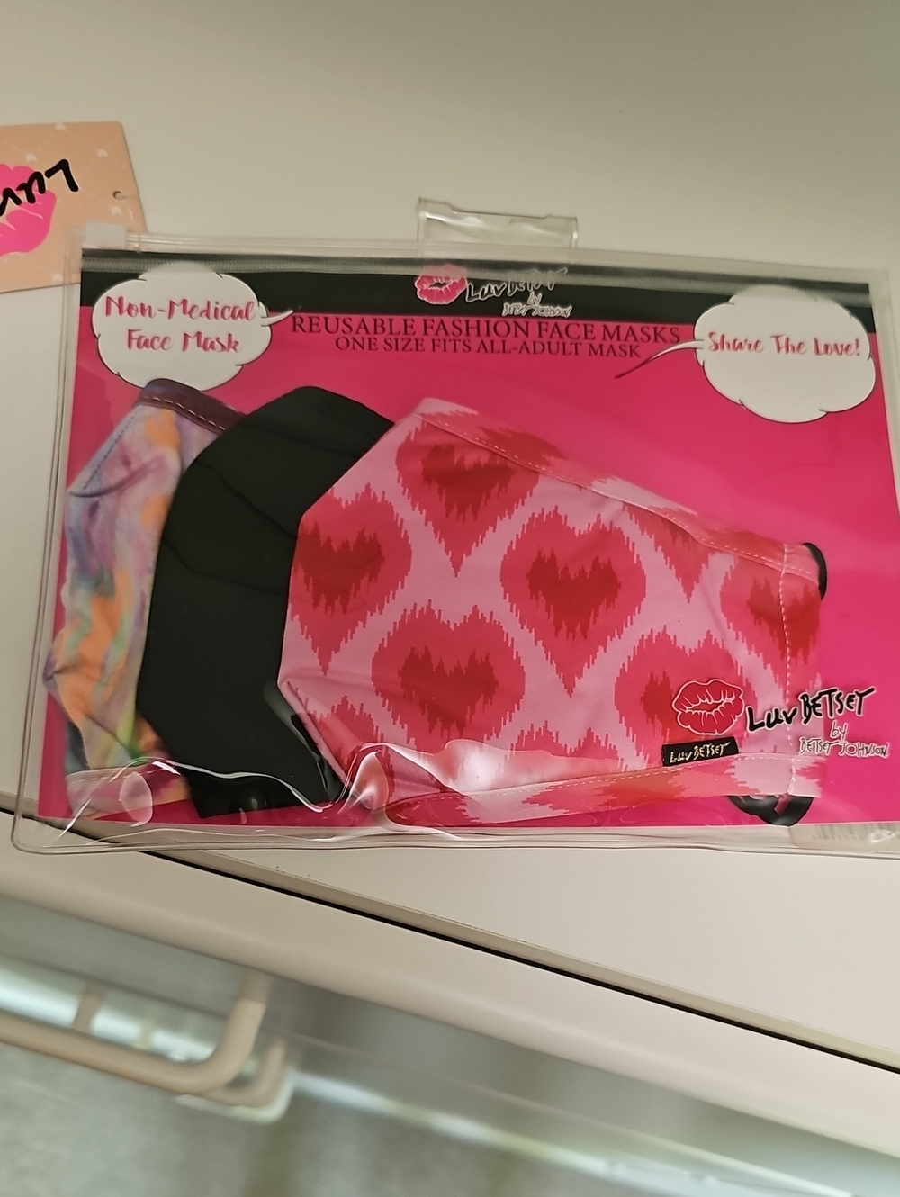 Luv Betsey Reusable Face Mask 3-Pack - Pink Heart Pattern Brand New Sealed Pack